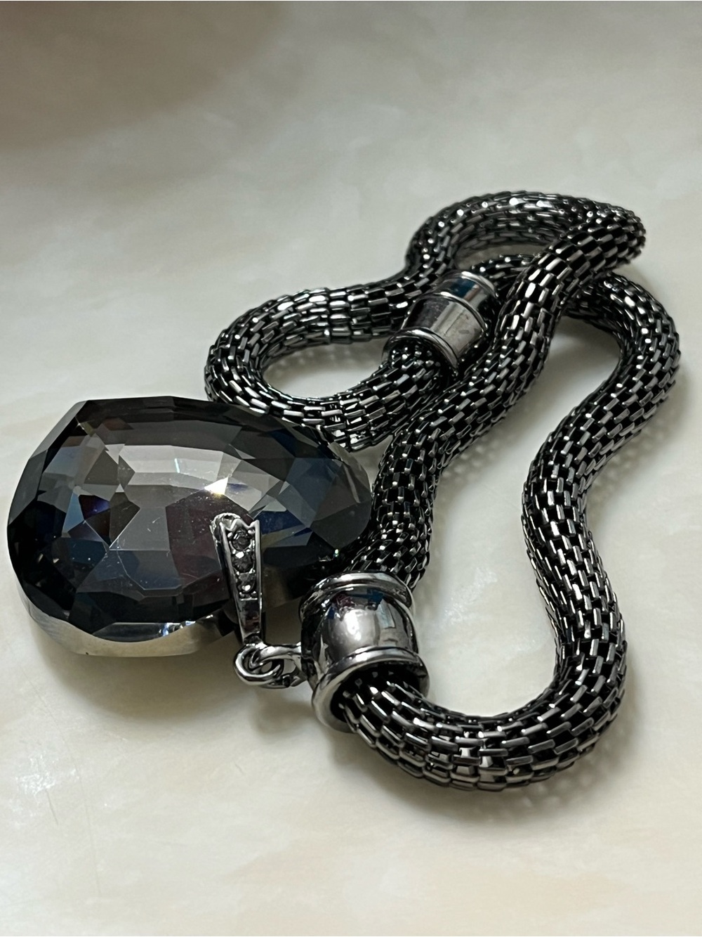 🖤 Faceted Smoky Necklace with beautiful Black heart 🖤 - Picture 2 of 8